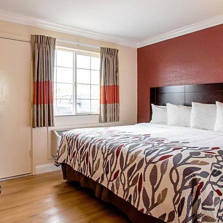 Red Roof Inn & Suites Monterey Luaran gambar